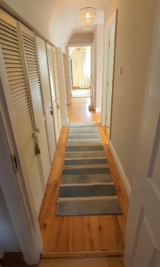 124 ,Castlelawn Heights, Headford Road Galway Homestay Екстер'єр фото